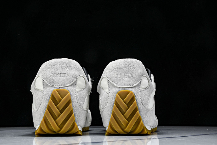 bo*te*ga Ve*ne*ta sneaker copshpe bv-72