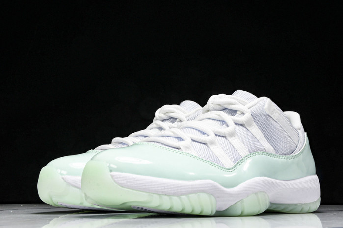 Jordan 11 Retro Low Igloo - AH7860-103