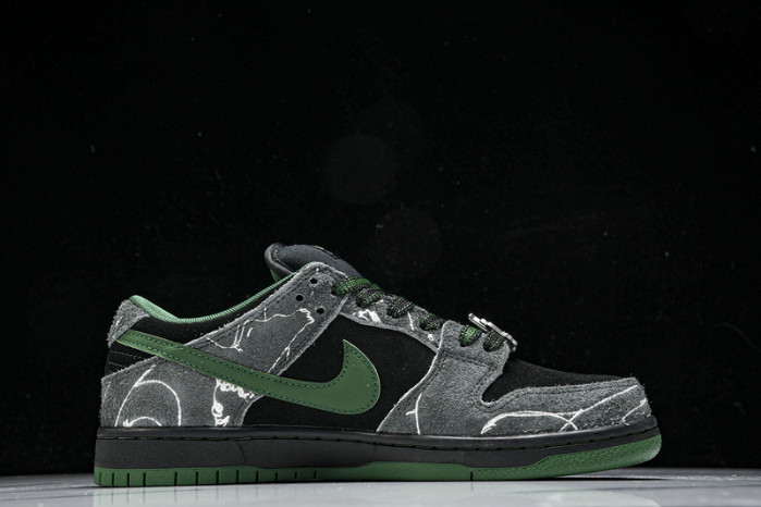 there skateboards x nike sb dunk low hf7743-001