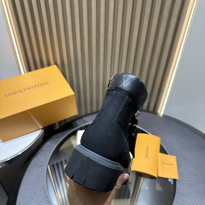 LVT BOOT COPSHOE L&V-439