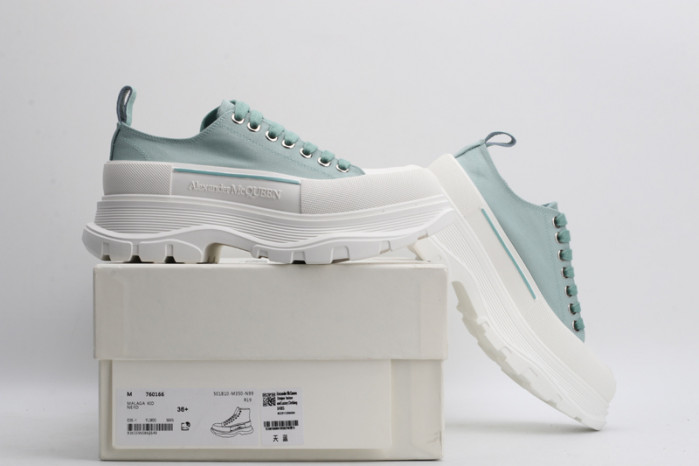 ale*d*r M*Q*en others copshoe- mq 32